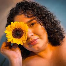 Pregunta Yuka En El Yukeo: Si A Ud. Le Tocara Disfrazar a su Suegra Para La  Fiesta De Halloween De que la Disfrazaría?