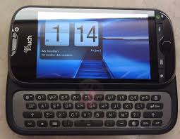 Si no puedes desbloquear la pantalla mantén pulsado el botón de encendido durante unos 20 . Leaked Images Of The T Mobile Mytouch 4g Slide Htc Source