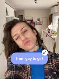 Replying to @Constance Harvey 🏳️‍🌈💁🏻‍♂️~>🏳️‍⚧️🤷🏻‍♀️=🥇👎🏻 #men  #trans #transgirl #acadie #chiac