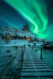 Aurora Borealis Over Reine Lofoten Islands Oc Universe Galaxy Stars Planets Sp Northern Lights Photography Beautiful Places To Travel Nature Photography