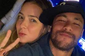 Maybe you would like to learn more about one of these? Psg Star Neymar S Amazing String Of Ex Girlfriends From The Mother Of His Son Davi To Stunning Model Natalia Barulich Football Reporting