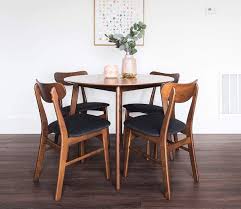 51 round dining tables that save on