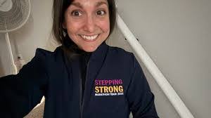 Kim Callaway's Instagram, Twitter & Facebook