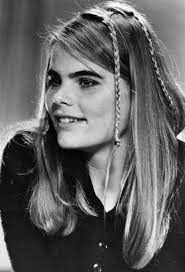 Mariel Hemingway Mariel Hemingway Portrait Famous Faces