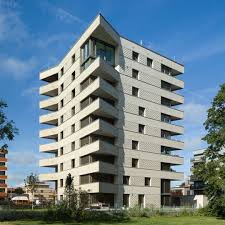 Wohnturm Gutleutmatten Freiburg Architektur Harter Kanzler Freie Architekten Bda Bauunternehmer Bold Gmbh Co Kg Achern Fo In 2020 Wohnturm Turm Klinkerhaus