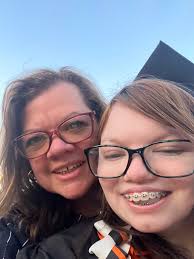Some nice historical photos of children smiling. How sweet they are 🥰