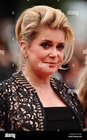 Catherine hahn hi-res stock photography and images