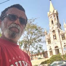 Es mejor vivir en una ciudad grande o en un pueblo?