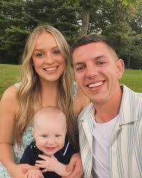 Jordan Coons's Instagram, Twitter & Facebook