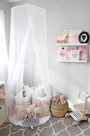 No matter which reading nook route you go, making it a comfortable place doesn't take much. 27 Simple Diy Canopy Reading Nook That Would Kids Love Homemydesign