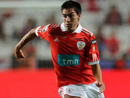 1.74 m (5 ft 9 in) playing position(s): Why Benfica S Nicolas Gaitan Is More Complete Than Real Madrid S Angel Di Maria But Still Too Expensive For Manchester United Goal Com
