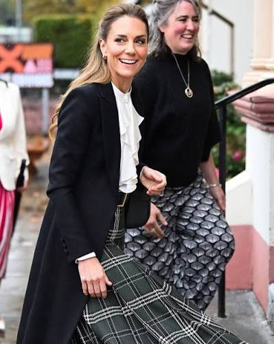 New 🇬🇧 Today the Prince and Princess of Wales headed to Northern Ireland  for a special joint visit, focusing on community-led initiatives and  supporting pathways to employment and stability through P