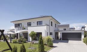 Stadthaus Mit Walmdach Und Garage Weber Haus Walmdach Toskana Haus