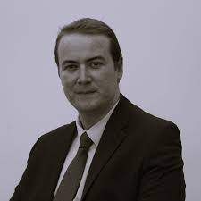 Damien Munroe's Instagram, Twitter & Facebook