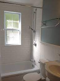 Window Over Bathtub And In Shower Bathrooms Forum Gardenweb Small Bathroom Window Window In Shower Bathtub Shower