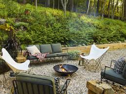 Check spelling or type a new query. 8 Small Backyard Decorating Ideas