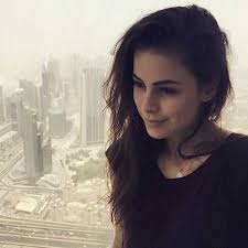 Die sängerin muss sich auf wasserskiern von einem kreuzfahrtschiff ziehen lassen. Lena Meyer Landrut Fan Wirft Ihr Protzerei Vor Lena Meyer Landrut Lena Lena Mayer Landrut