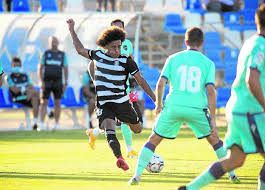View his overall, offense & defense attributes, compare him with other players in the game. Adalberto Carrasquilla Se Que Debo Aportarle Mas Al Club La Verdad