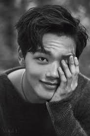 Kpop Yeo Jin Goo Vogue Magazine October Issue 15