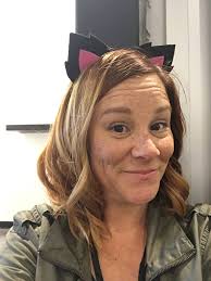 What are your favorite light pink and bold red lip colors?