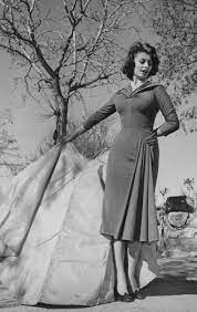 Born 20 september 1934), known professionally as sophia loren (/ləˈrɛn/; Sophia Loren Style File How The Unconventional Beauty Became One Of Hollywood S Most Famous Faces London Evening Standard Evening Standard