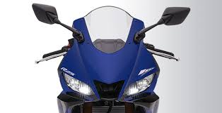 Harga yang sangat kompetitif dengan sebagaian spesifikasi yang diupgrade. Review Yamaha S Geeky 2019 Yzf R25 Adrenaline Culture Of Motorcycle And Speed