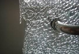 Binding of the glass in the frame, causing stresses to develop as the glass expands and contracts due to thermal changes or deflects due to wind. 3 Reasons Why The Shower Glass Explode Spontaneously And Effective Ways To Avoid It Shenzhen Dragon Glass