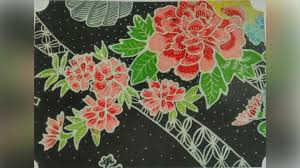Kumpulan gambar tentang motif batik flora fauna, klik untuk melihat koleksi gambar lain di kibrispdr.org. Jejak Veronica Tan Dan Happy Djarot Di Batik Betawi Cantik Tempo Co