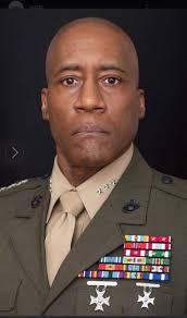 Why is this Man trending 🤔🤧👌😶🌅