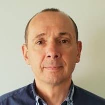 PREDSTAVITEV PREDAVATELJEV