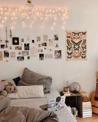 Franka On Instagram Mein Zimmer Ist In Den Letzten Monaten Irgendwie Zu Einem Kleinen Kreativitatsprojekt Geworden In 2020 Zimmer Einrichten Zimmer Zimmer Gestalten