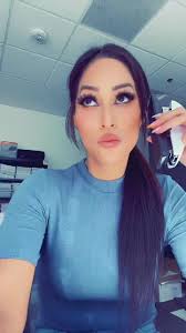 Desiree Sena (@desisena1)