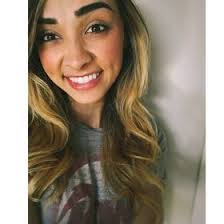 Amber Jolley's Instagram, Twitter & Facebook