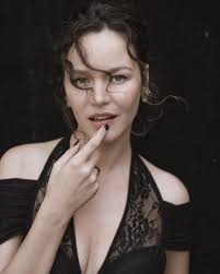 images?q=tbn:ANd9GcTuobUjqt0Jiz7ckZazkZY