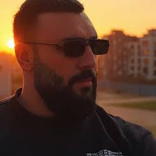 Exactly ONE month until the return of Khamzat Chimaev at #UFCSaudiArabia!