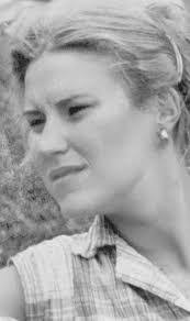 Shelly Muncy's Instagram, Twitter & Facebook