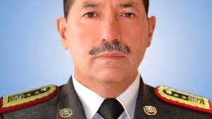 Noboa mueve fichas : ¿Quién es Henry Delgado Salvador, el nuevo Comandante  de las Fuerzas Armadas ?