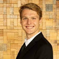 Brett Leche's Instagram, Twitter & Facebook