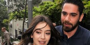 Surprise Visit From Neslihan Atagul In 2020 Famous Couples Surprise Visit Actors