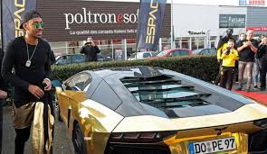 Welche eigenschaften deines zukünftigen autos sind dir wichtig? Pierre Emerick Aubameyang Jeugdverhaal Plus Onvertelde Biografie Feiten