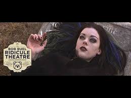 College students at a boston college become fascinated by the events of the three missing filmmakers in maryland, so they decide to go into the same woods. Book Of Shadows Blair Witch 2 Alchetron The Free Social Encyclopedia