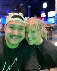 Who can paint a house in Holden, Mo?