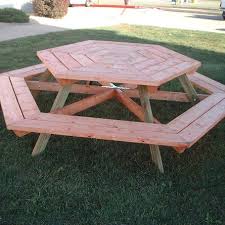 This Hexagonal Picnic Table Created From Standard Lumberyard Materials Keeps Everyone At The Center Of The C Picnic Table Outdoor Decor Wood Projects