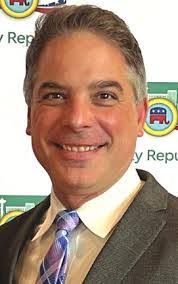 Austin Lind's Instagram, Twitter & Facebook