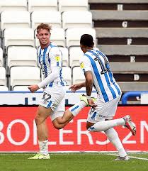 Check out his latest detailed stats including goals, assists, strengths & weaknesses and match ratings. Huddersfield Town Seal Leeds United S Promotion To Premier League Bradford Telegraph And Argus