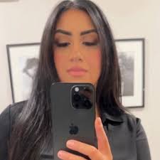 Alicia Ayon's Instagram, Twitter & Facebook