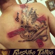 Mais uma reprodução artística da imagem de são jorge, feita por encomenda pelo cliente igor gomes, do rio de janeiro. Tattoo Uploaded By Bushidotattoo Especialista Em Tatuagens Masculinas Trash Polka Pontilhismo Blackwork E Maori Tatuagem De Sao Jorge Ogum Em Trashpolka Tattoo Por Eduardo Soller Em Bushidotattoobr Line Work Tatuagem