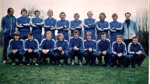 Fredag døde han hjemme i molde, 75 år gammel. 1977 Molde