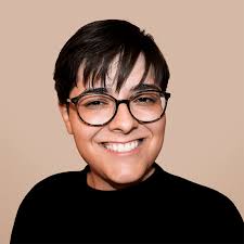 Conversations with Mina Pia