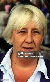 Maureen Bird's Instagram, Twitter & Facebook